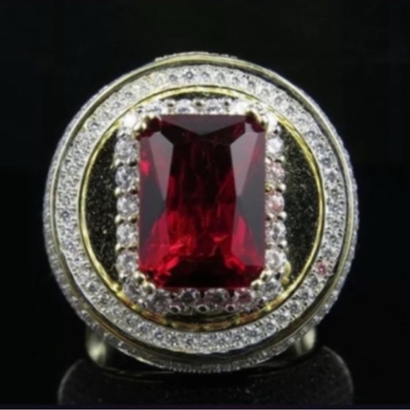 💎💎Emerald Cut Simulated Ruby Gold Ring - Picture 2 of 5